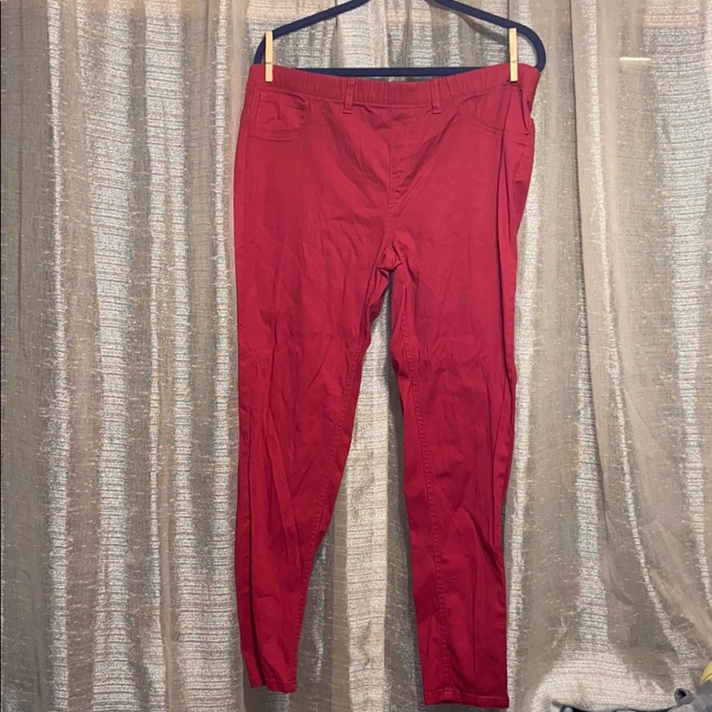 NWOT Women’s Simply Styled Pink Pants